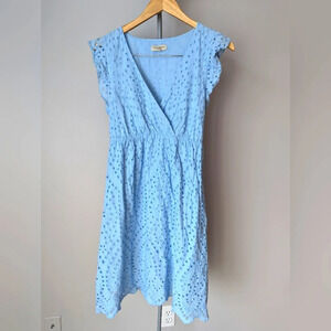 Le Ragazze coastal blue eyelet boho V-neck  butterfly sleeveless 100% cotton